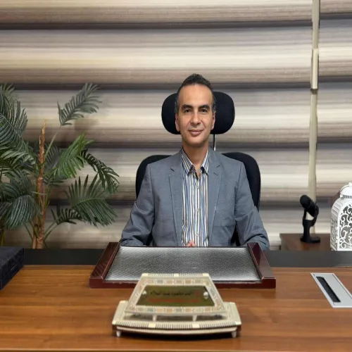 الدكتور احمد محمود عبدالسلام