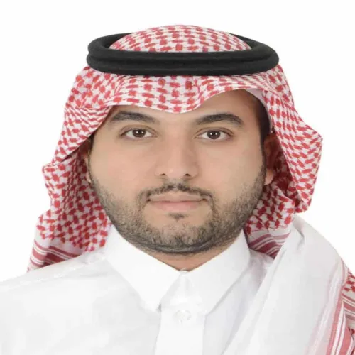 د. صالح احمد المزيني اخصائي في طب الاسرة