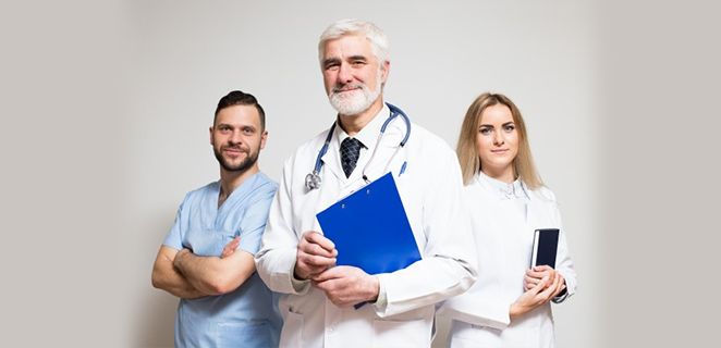 اطباء استشاريون