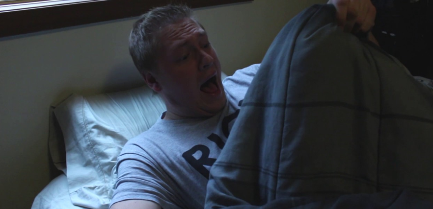 احتلام ليلي