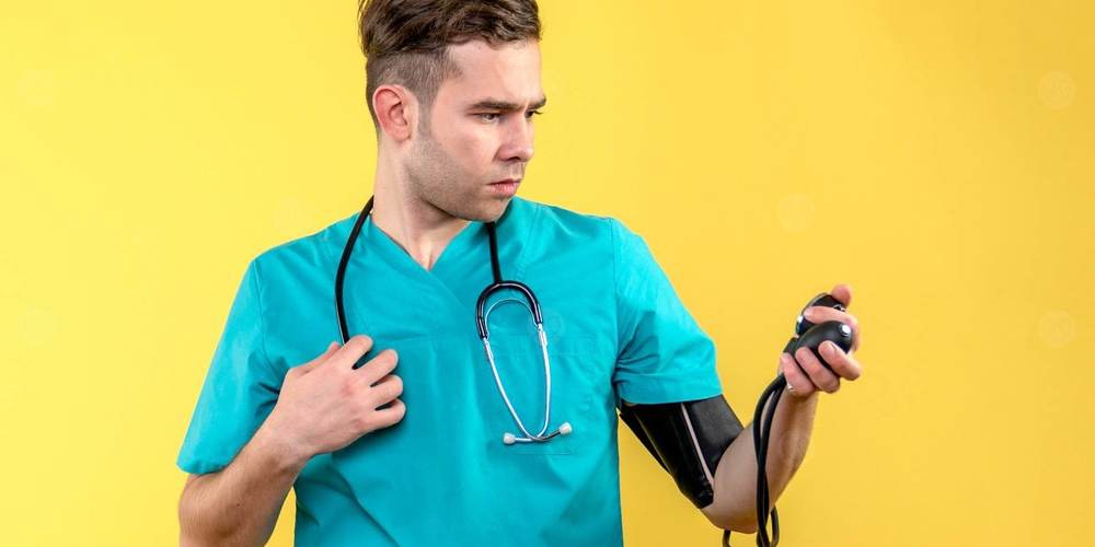 نقص ضغط الدم الانتصابي