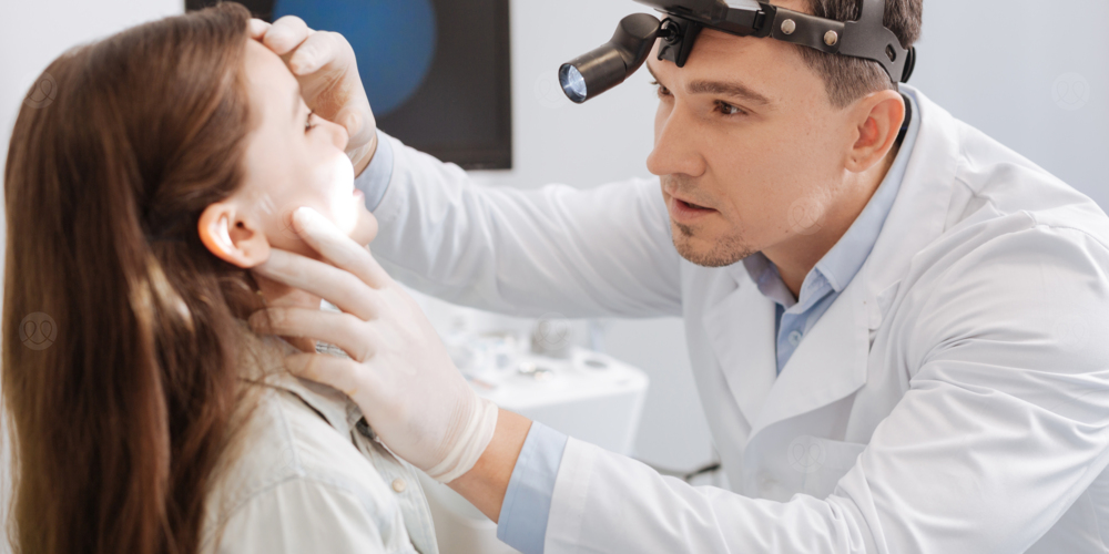 التهاب البلعوم الانفي