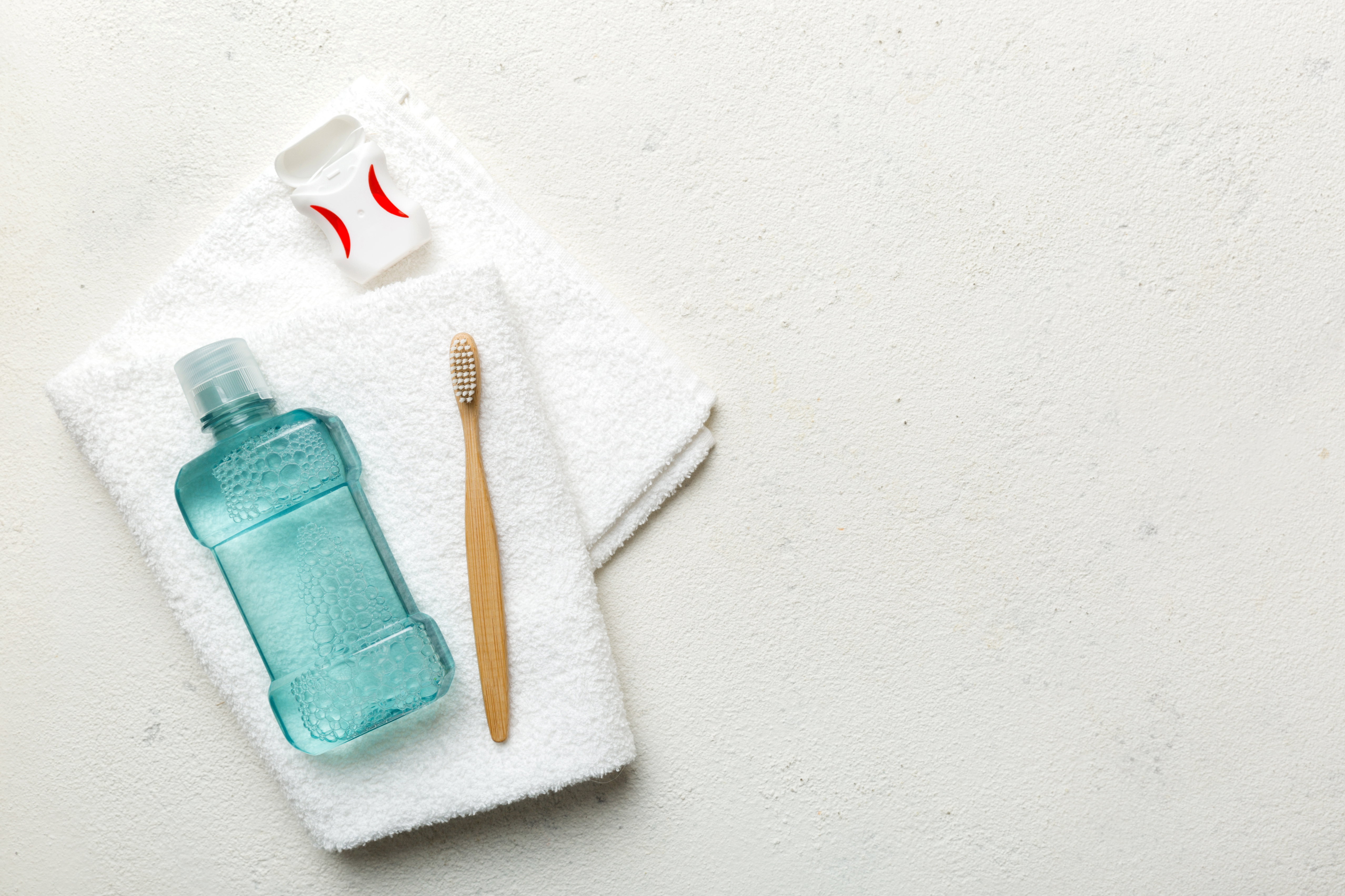 غسول الأسنان التجميلي