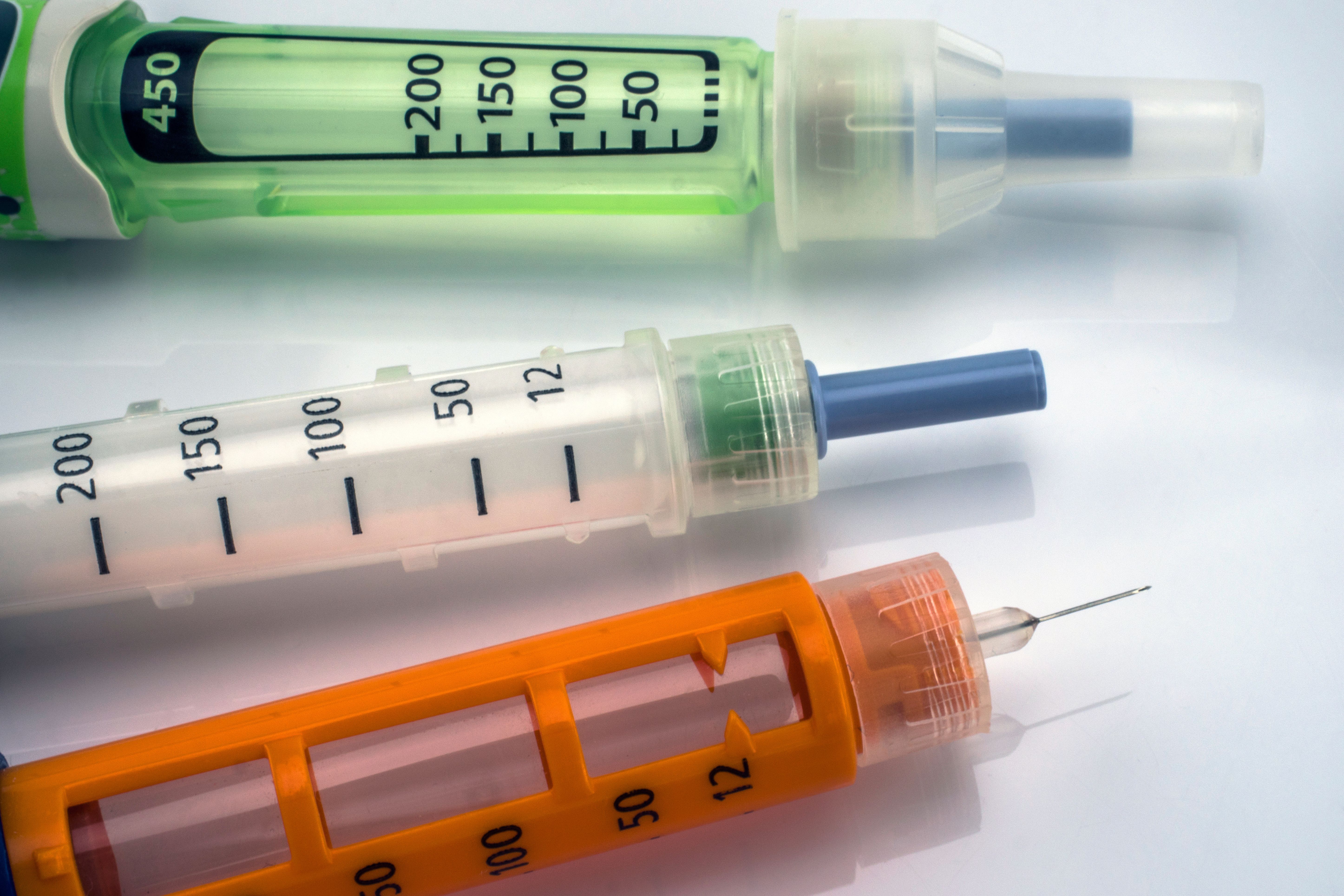 كيف يختار الطبيب النوع المناسب؟