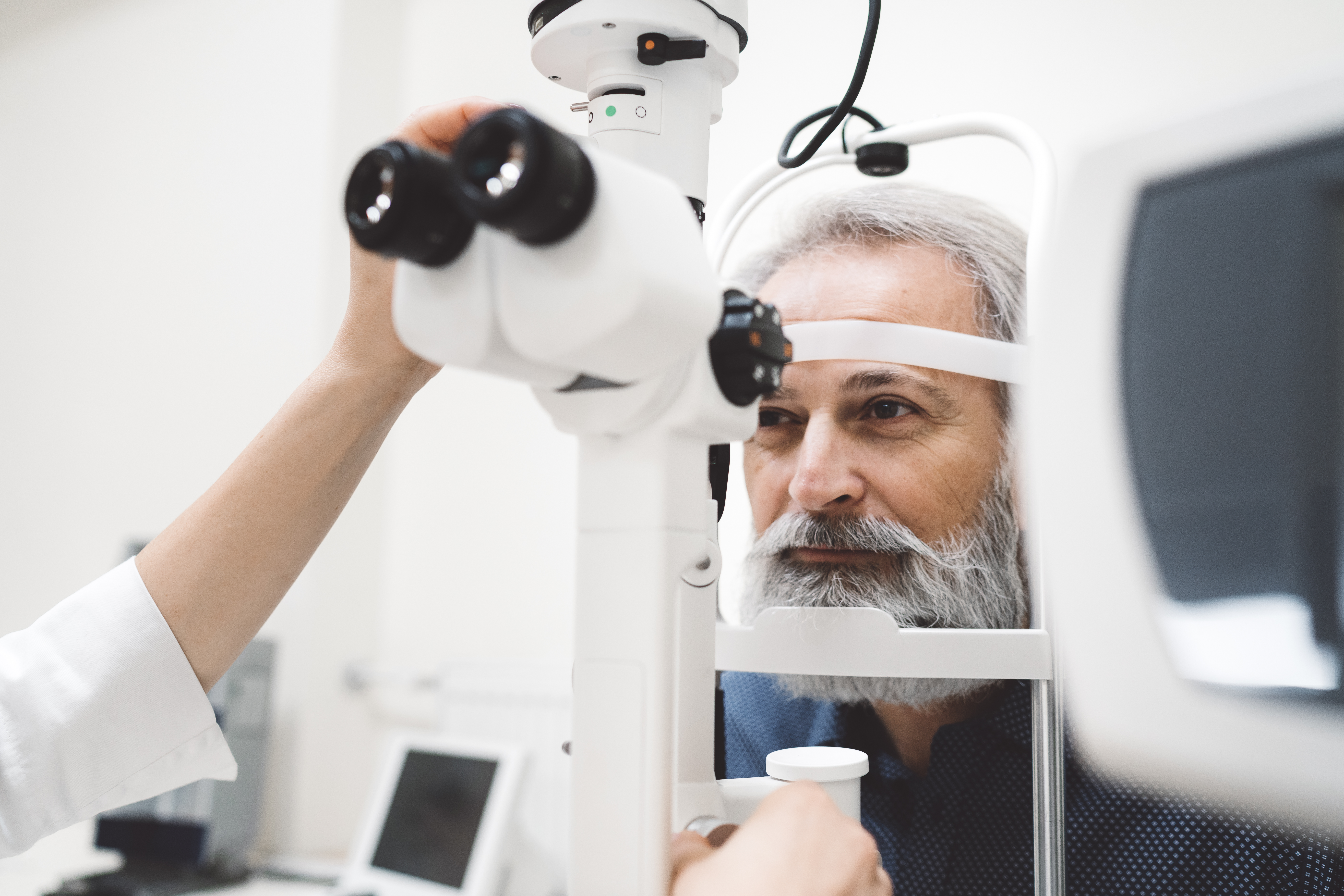 تشخيص مشكلات القرنية