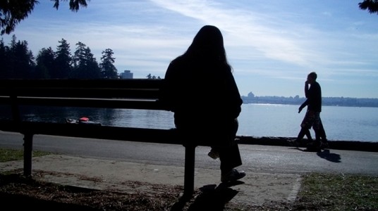 السند والتواصل الإيجابي هو الاساس الذي تحتاجه ابنتك المراهقة