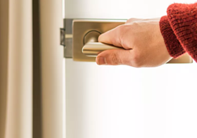 أمراض تنتقل عن طريق اللمس