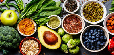 أطعمة لخفض السكر في الدم