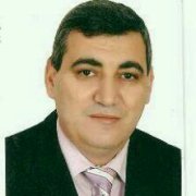الدكتور محمد احمد عبيدات اخصائي في طب اسنان