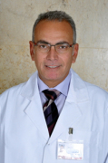 د. اكمل رزق اخصائي في طب عيون