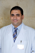 د. مؤمن حمدى ابراهيم اخصائي في طب عيون