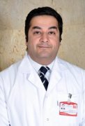 د. محمود فتحي صالح اخصائي في طب عيون