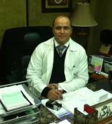 الدكتور محمد ابو شرار اخصائي في طب عام