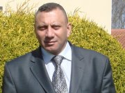د. هاشم ذياب حسن اخصائي في طب عيون