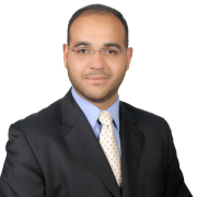 الدكتور عمار رشدي عبد الفتاح اخصائي في طب اسنان اطفال