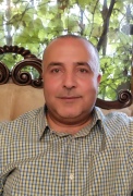 الدكتور وائل هياجنة اخصائي في طب أطفال