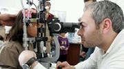 الدكتور قدري الحجاوي اخصائي في طب عيون