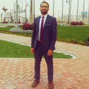 الدكتور عمر مختار