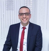 الدكتور احمد نشات اخصائي في جراحة عامة