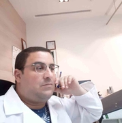 الدكتور عمرو النجار اخصائي في طب عام