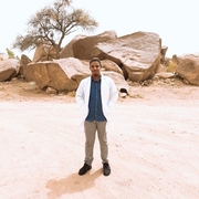الدكتور محمد حسن