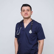 الدكتور محمد الفواز اخصائي في طب عام