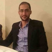 د. انس وصفي قشوع اخصائي في جراحة الكلى والمسالك البولية والذكورة والعقم