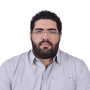 الدكتور احمد مجاهد اخصائي في طب الاسرة