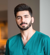 د. صالح قصي عياش اخصائي في طب عام