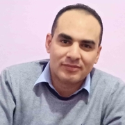 د. احمد صلاح اخصائي في جراحة العظام والمفاصل