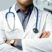 د. اسامة فاروق حسانين اخصائي في طب عام