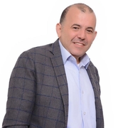 د. سعد عزمي نفاع اخصائي في طب اسنان