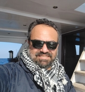 الأستاذ مصطفى السقا