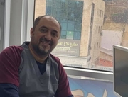 الدكتور محمد ابو عرقوب اخصائي في طب اسنان