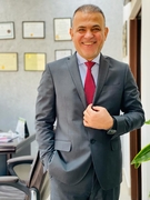 الدكتور عصام لطايفه اخصائي في امراض الدم والاورام