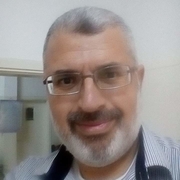 الدكتور محمد عرقاوي اخصائي في طب اسنان