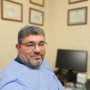 د. علاء العزة اخصائي في طب اسنان