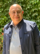 د. نضال اديب مسنات اخصائي في طب عام