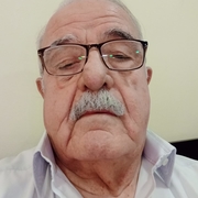 الدكتور اسماعيل عبد الهادي اخصائي في جراحة العظام والمفاصل