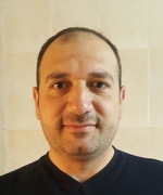 الدكتور مفيد مسعد اخصائي في طب اسنان