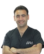 الدكتور اكرم الشوبكي اخصائي في جراحة العظام والمفاصل
