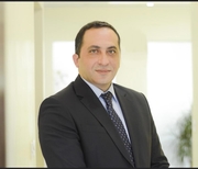 د. سامر حميد اخصائي في جراحة العظام والمفاصل
