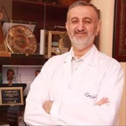 الدكتور انور جراد اخصائي في الجهاز الهضمي والكبد