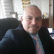 د. محمد صلاح اخصائي في باطنية