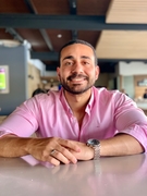 د. محمد قنديل اخصائي في دكتور صيدله 