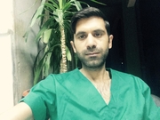 د. محمد محمود العبدالله اخصائي في جراحة الكلى والمسالك البولية والذكورة والعقم