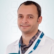 د. عبدالرحمن محمد اخصائي في دماغ واعصاب