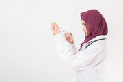 طاقم الطبي