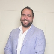 د. محمد عيسى اخصائي في الطب النفسي