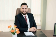 د. احمد عبيدات اخصائي في جراحة العظام والمفاصل